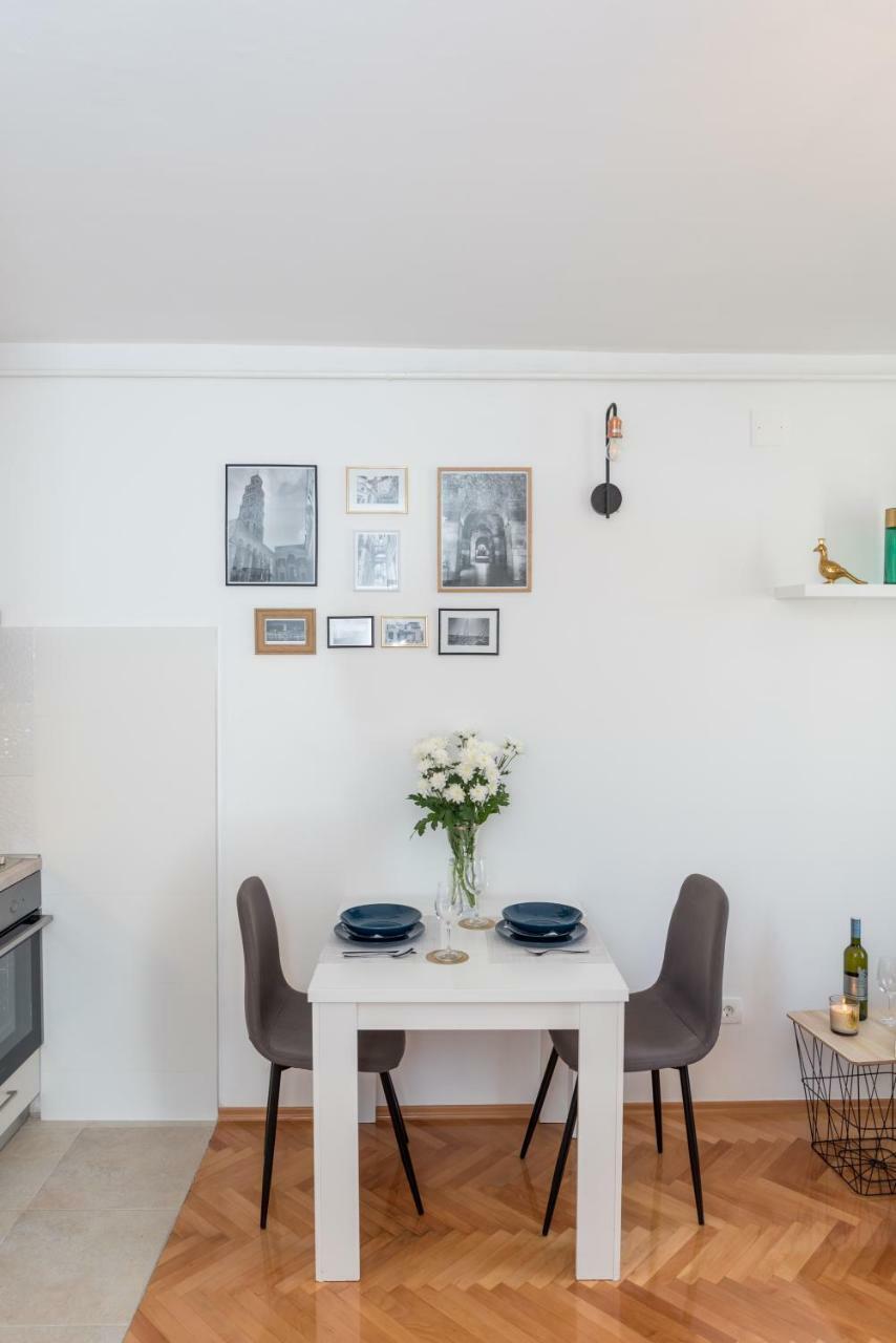 Apartment Var Split Zewnętrze zdjęcie
